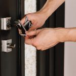 Comment choisir le bon serrurier pour votre urgence ?